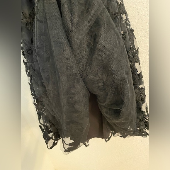 Selfie Leslie DORI FLORAL EMBELLISHED MIDI DRESS BLACK Angel Biba Medium Wedding - Picture 8 of 13